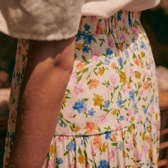 Sezane Tammie Skirt - Picture 2 of 7